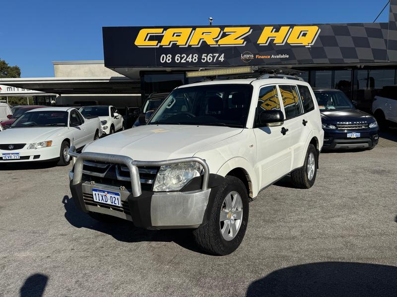 2007 Mitsubishi Pajero GLX NS — primary photo