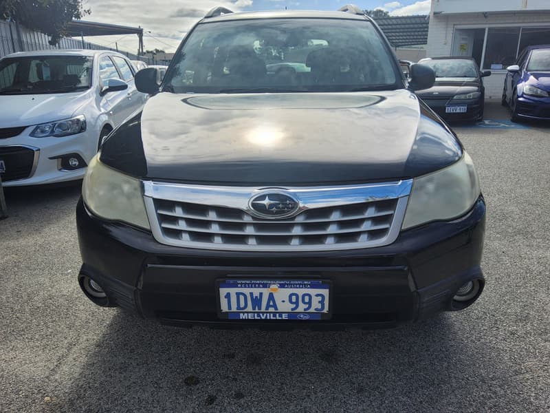 2012 Subaru FORESTER X photo 2