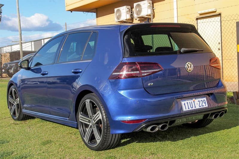 2016 Volkswagen Golf R AU MY17 photo 2