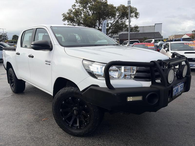 2018 Toyota Hilux SR GUN126R 4X4