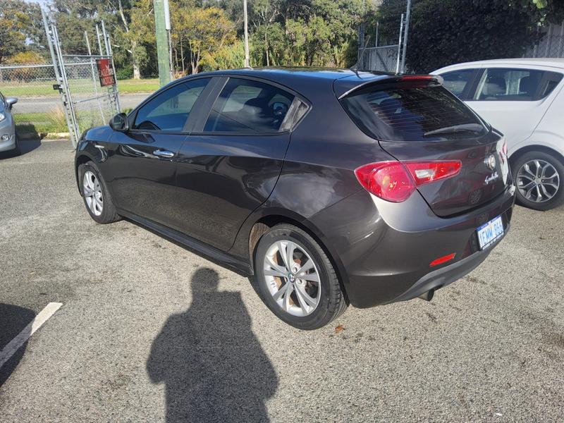 2014 Alfa ROMEO GIULIETTA PROGRESSION 1.4 *1-5 YEAR WARRANTY* photo 4