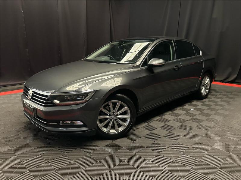2015 Volkswagen Passat 132 TSI COMFORTLINE 3C MY16 photo 4