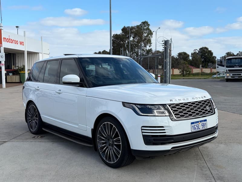 2019 Land Rover Range Rover SDV6 Vogue L405 photo 3
