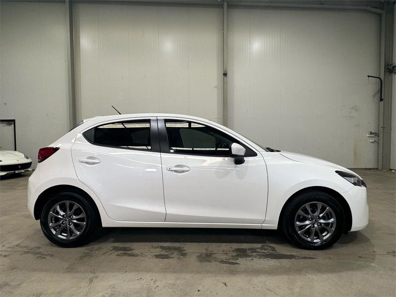 2024 Mazda 2 G15 Pure DJ Series photo 4