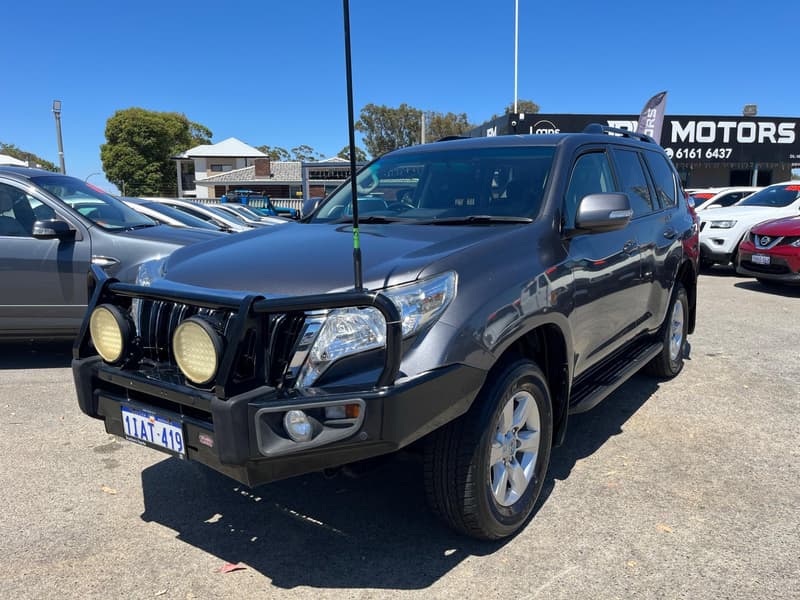 2017 Toyota LANDCRUISER PRADO PRADO GXL (4x4) GDJ150R MY17 photo 4