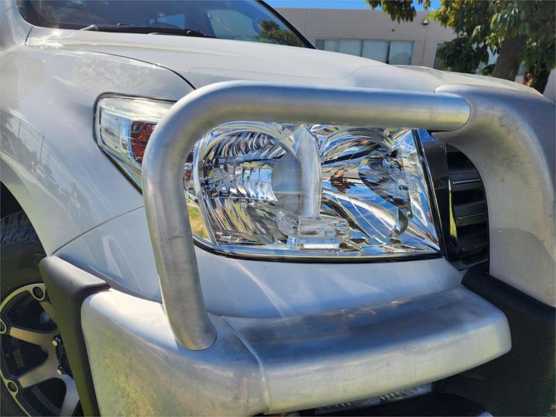 2010 Toyota Landcruiser VX VDJ200R photo 2