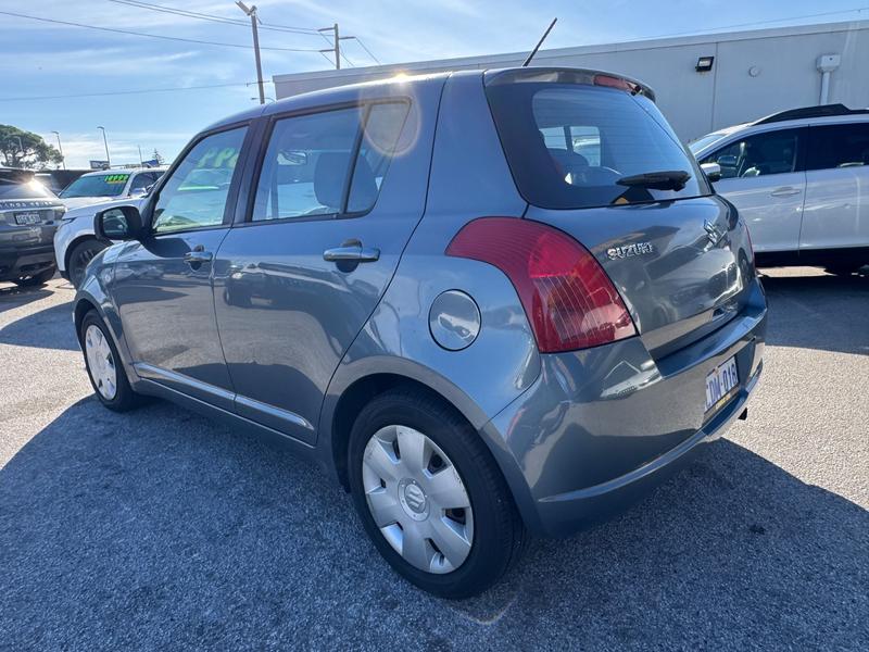2006 Suzuki SWIFT - photo 4