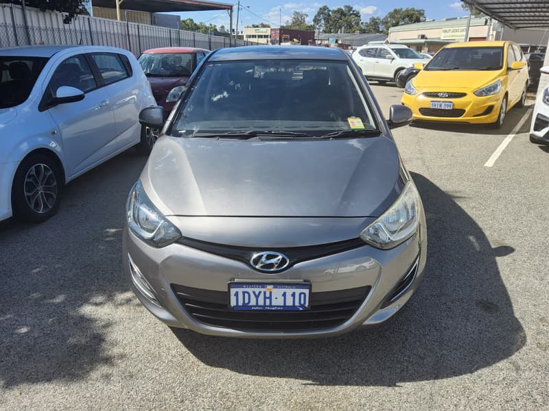 2012 Hyundai i20 ACTIVE  *3-5 YEARS WARRANTY* photo 2