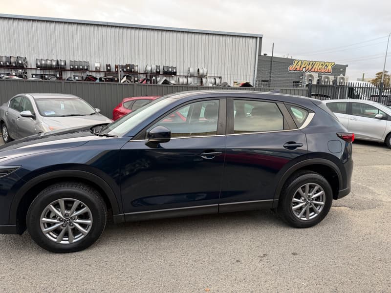 2024 Mazda CX-5 G25 MAXX SPORT (FWD) photo 3