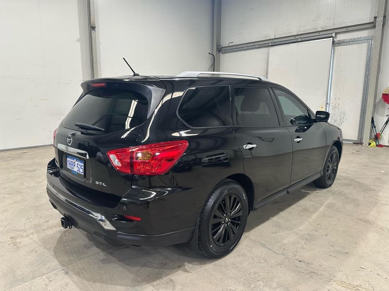 2020 Nissan Pathfinder ST-L R52 Series III photo 5