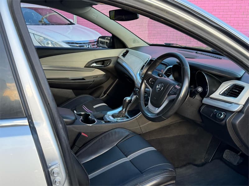 2014 Holden Calais VF photo 4