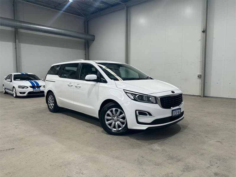 2019 Kia Carnival S YP photo 3