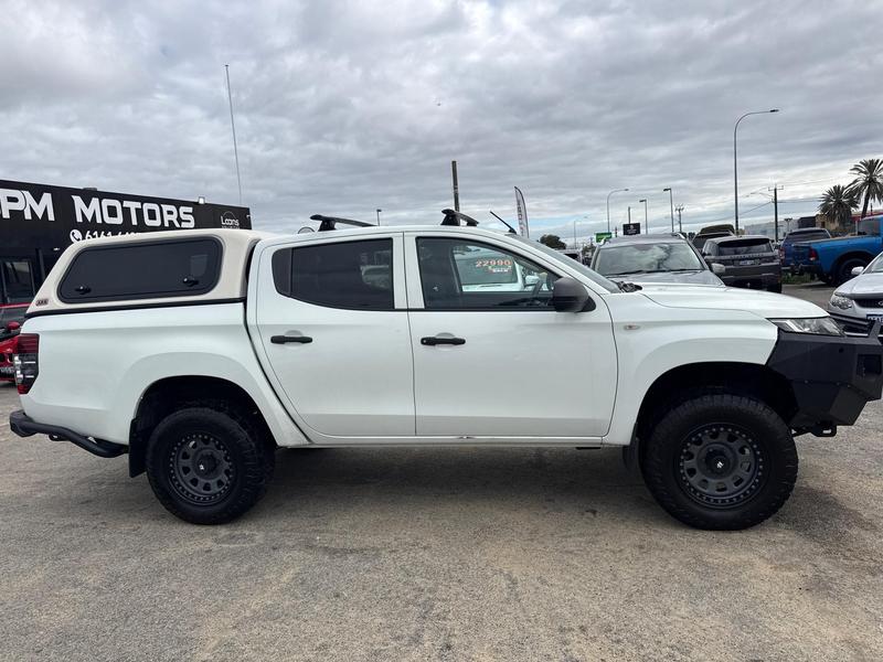 2016 Ford Ranger Wildtrak PX MkII 4X4 3.2L photo 2
