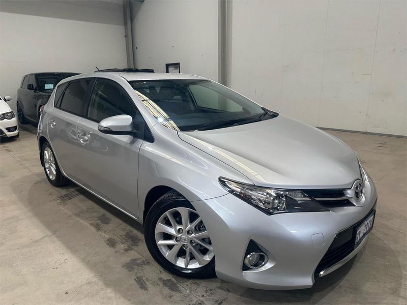 2014 Toyota Corolla Ascent Sport ZRE182R photo 3