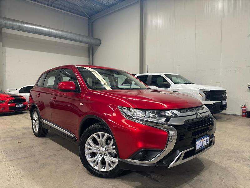 2020 Mitsubishi Outlander ES ZL photo 3