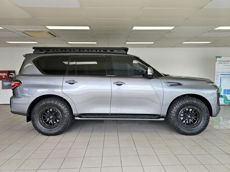 2022 Nissan Patrol Ti Y62 Auto 4x4 MY22 photo 5