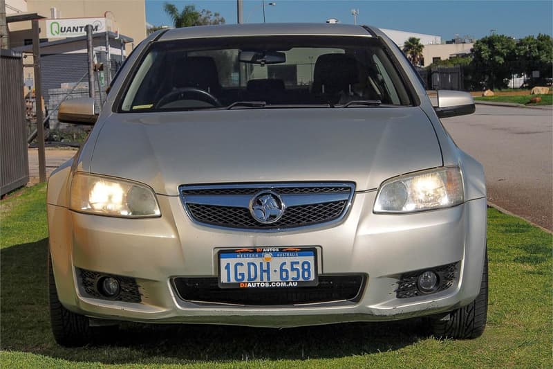 2011 Holden Berlina INTERNATIONAL VE II photo 5