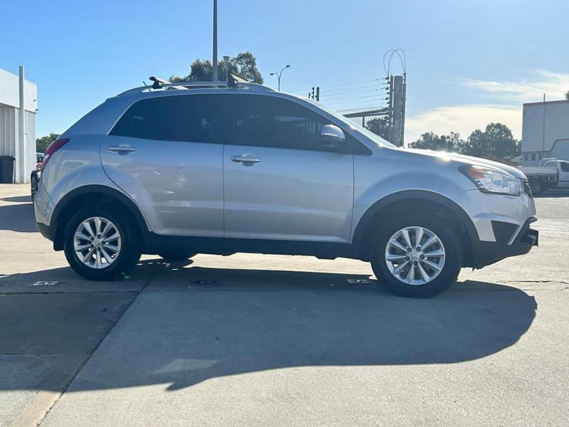 2015 Ssangyong Korando S C200 photo 4