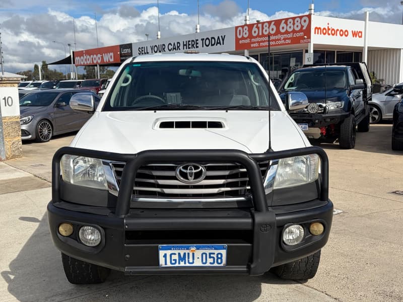 2012 Toyota Hilux SR5 KUN26R 4X4 photo 2
