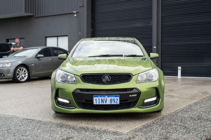 2016 Holden Commodore SS V Redline VF Series II photo 3