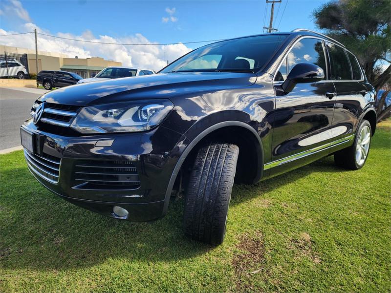 2012 Volkswagen Touareg V6 TDI 7P MY13 photo 4