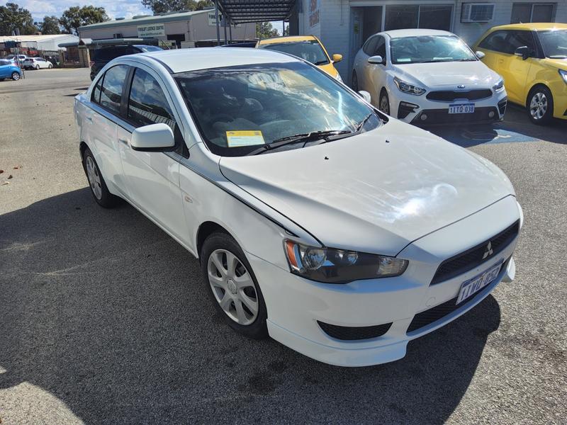 2013 Mitsubishi LANCER ES  *3-5 YEARS WARRANTY*