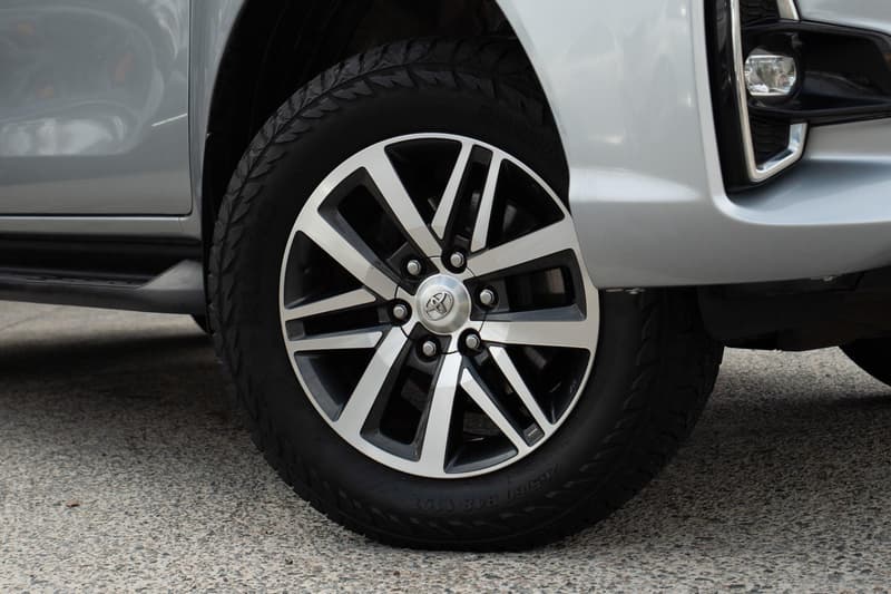 2018 Toyota Hilux SR5 GUN126R 4X4 photo 2