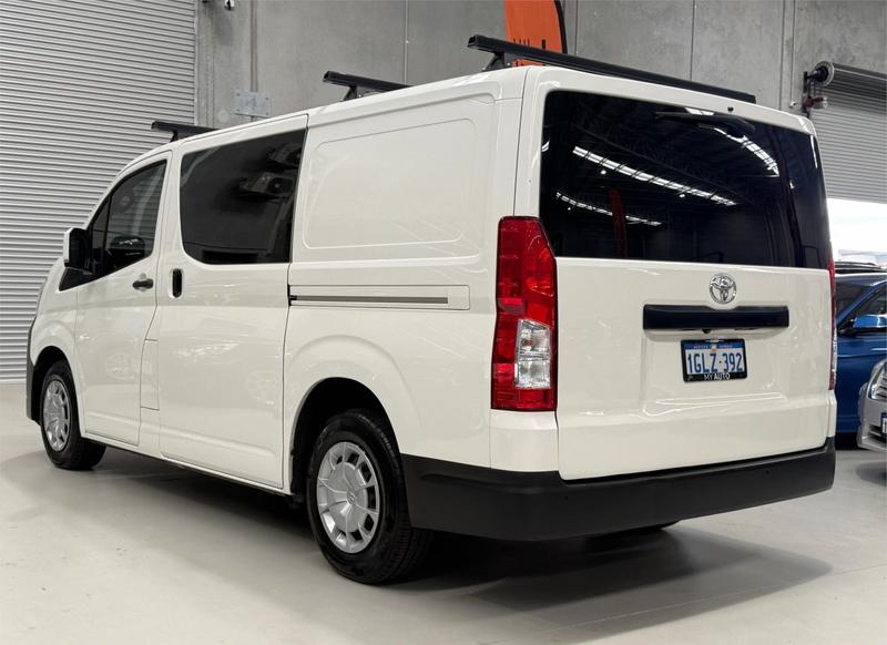 2021 Toyota Hiace LWB GDH300R photo 5