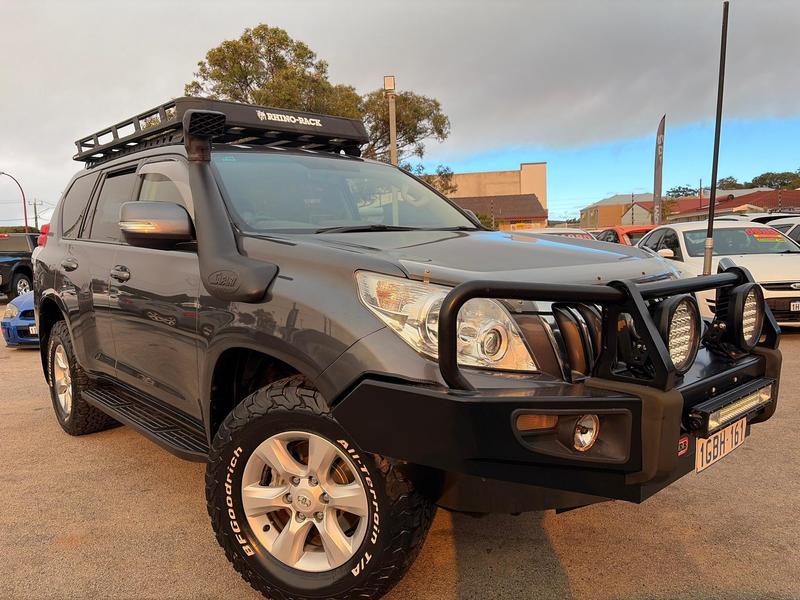 2013 Toyota Landcruiser GXL VDJ200R