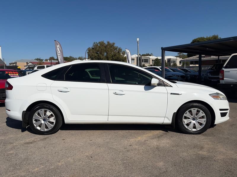 2012 Ford Mondeo LX TDCi MC photo 3