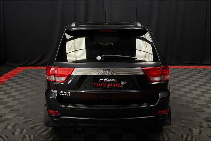 2012 Jeep GRAND CHEROKEE LAREDO (4x4) WK photo 5