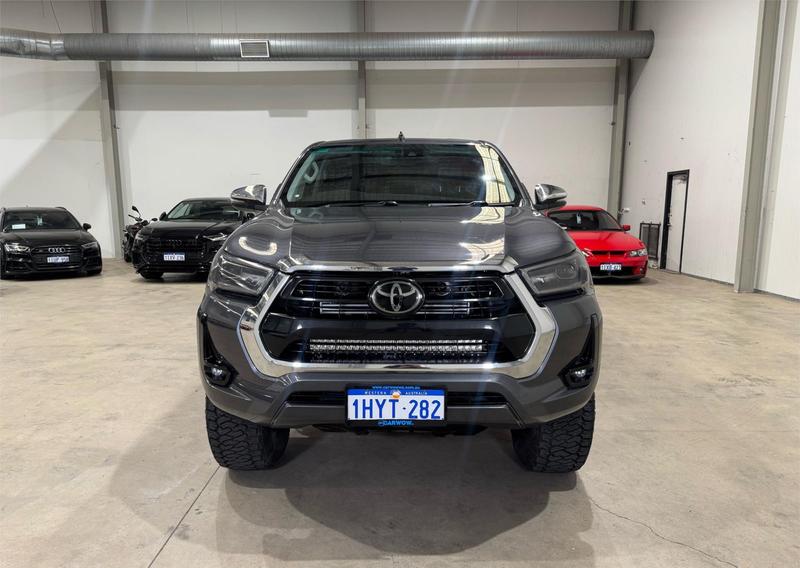 2021 Toyota Hilux SR5 GUN126R 4X4 photo 2