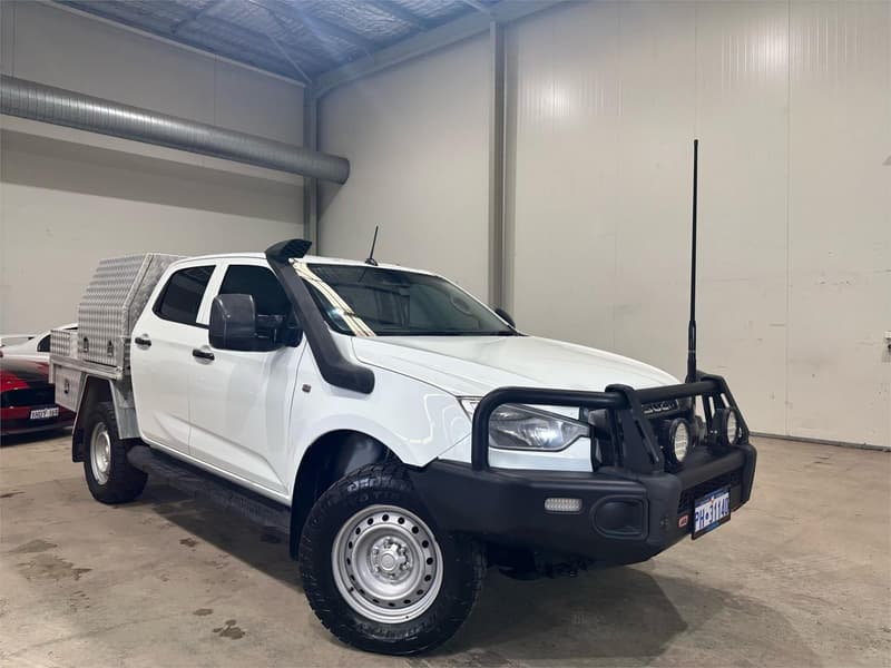 2020 Isuzu D-MAX SX 4X4 photo 3