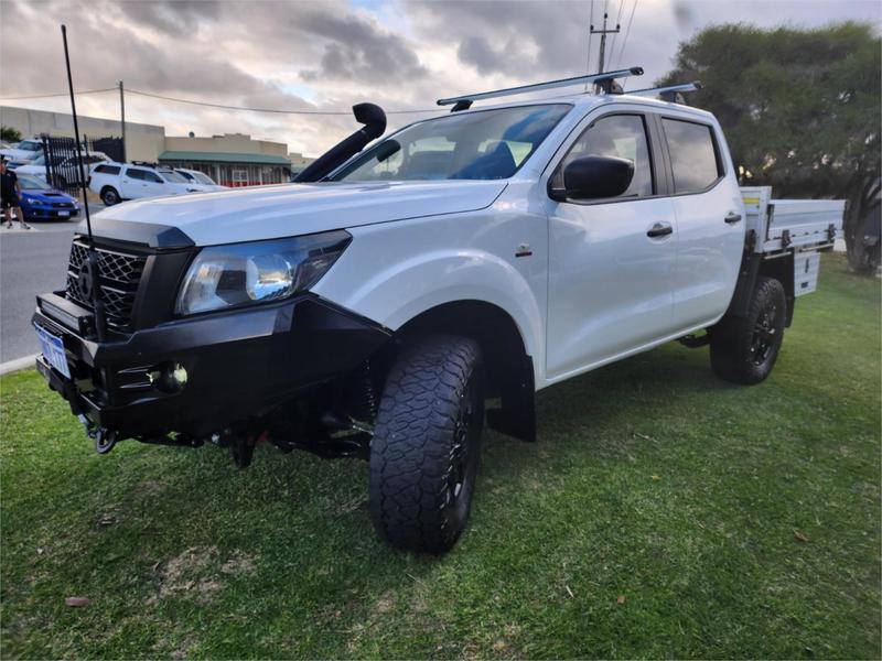 2022 Nissan Navara SL D23 4X4 photo 4