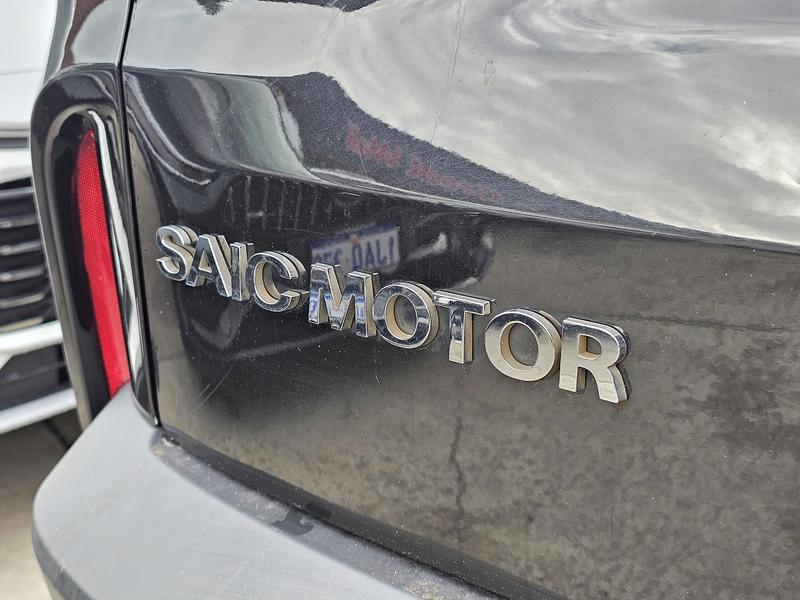 2023 LDV D90 Executive Auto 4x4 photo 4