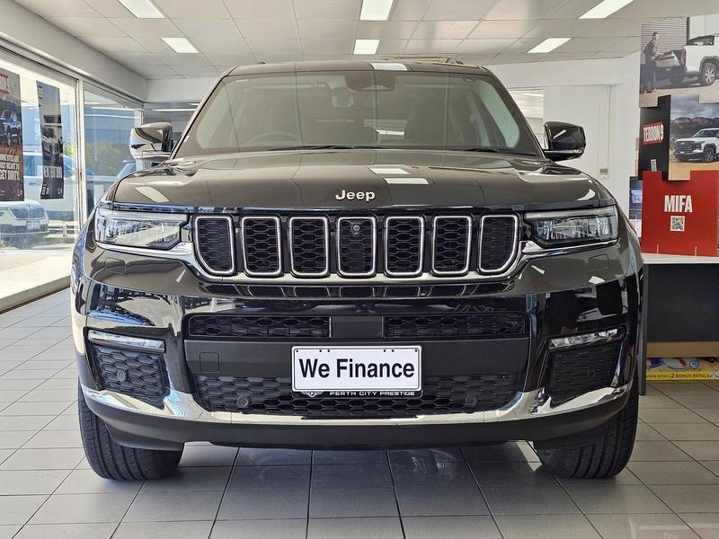2022 Jeep Grand Cherokee L Limited Auto 4x4 MY22 photo 2