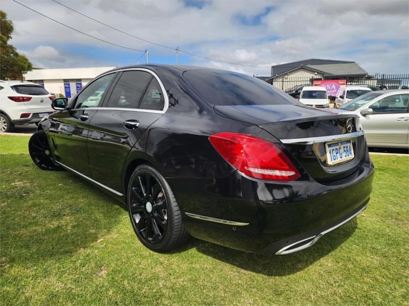 2015 Mercedes-Benz 250 BLUETEC 205 photo 5