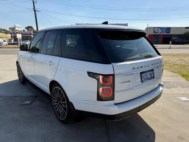 2019 Land Rover Range Rover SDV6 Vogue L405 photo 5