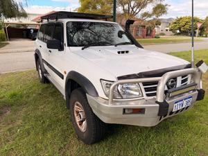 2004 NISSAN PATROL ST (4x4) 5 SP MANUAL 4D WAGON