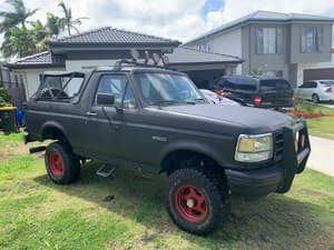 1993 Ford Bronco 4x4 Convertible