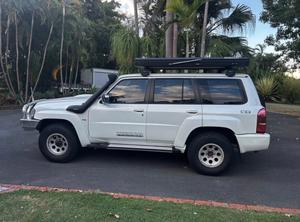 2011 NISSAN PATROL ST (4x4) 5 SP MANUAL 4D WAGON