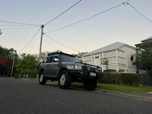 Toyota Landcruiser 100 Series 