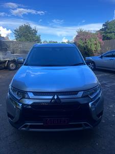 MY20/MITSUBISHI OUTLANDER ES 7 SEAT (2WD) CONTINUOUS VARIABLE 4D WAGON