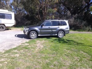 2013 MITSUBISHI PAJERO VR-X LWB (4x4) 5 SP AUTO SPORTS MODE 4D WAGON