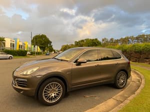 2010 PORSCHE CAYENNE DIESEL 8 SP AUTOMATIC TIPTRONIC 4D WAGON