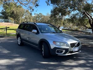 Volvo XC70 2009