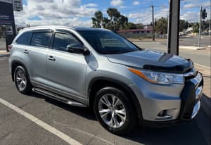 2014 TOYOTA KLUGER GXL