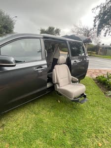 2017 KIA CARNIVAL YP MY17 6 SP AUTOMATIC 4D WAGON, 8 seats
