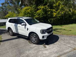 11/2023 Ford Everest Trend  2.0L turbo diesel, automatic RWD, RWC
