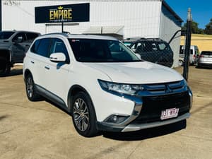 2016 Mitsubishi outlander , diesel, auto, 7 seat 